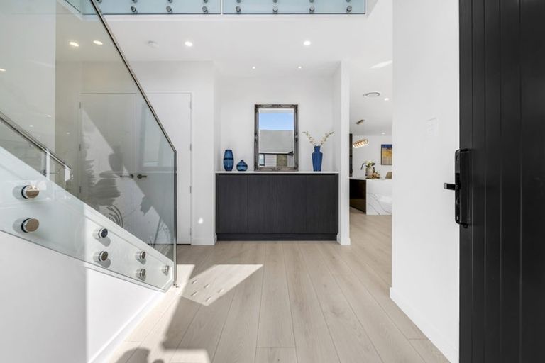 Photo of property in 8 Hing Street, Flat Bush, Auckland, 2019