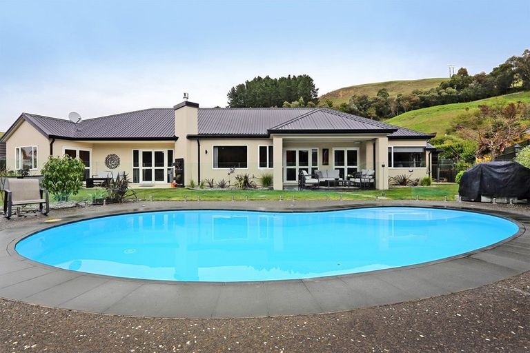 Photo of property in 111 Kent Terrace, Taradale, Napier, 4112