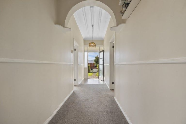 Photo of property in 34 Queens Drive, Saint Kilda, Dunedin, 9012