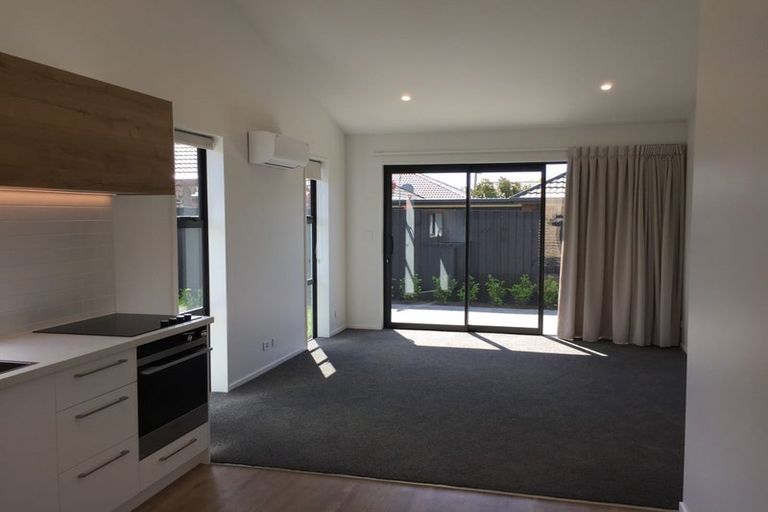 Photo of property in 8/59 Waimairi Road, Upper Riccarton, Christchurch, 8041