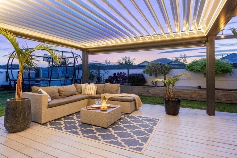 Photo of property in 2 Aparima Place, Awatoto, Napier, 4110