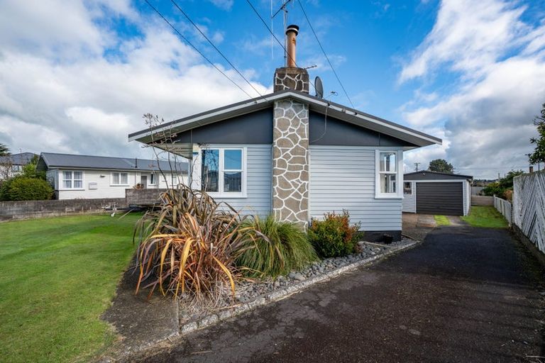 Photo of property in 42 Irvine Street, Frankton, Hamilton, 3204