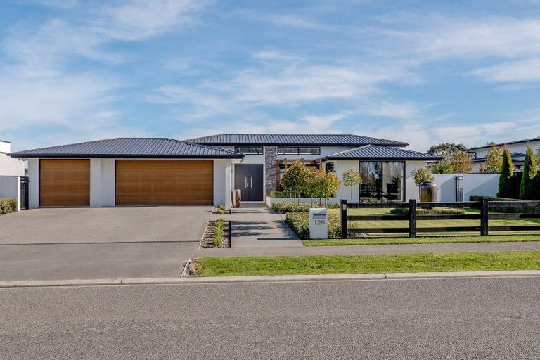 Photo of property in 126 Tosswill Road, Prebbleton, 7604