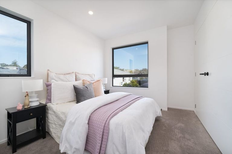 Photo of property in 28d Dellwood Avenue, Henderson, Auckland, 0612