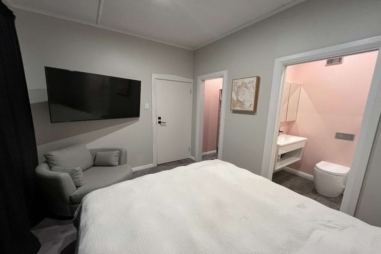 Photo of property in 10 Byron Street, Petone, Lower Hutt, 5012