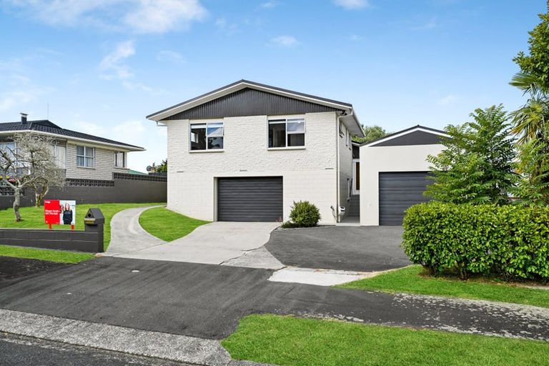 Photo of property in 12 Resthill Crescent, Glenview, Hamilton, 3206