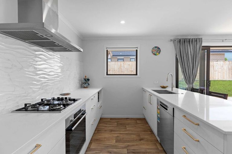 Photo of property in 35b Elizabeth Street, Tuakau, 2121