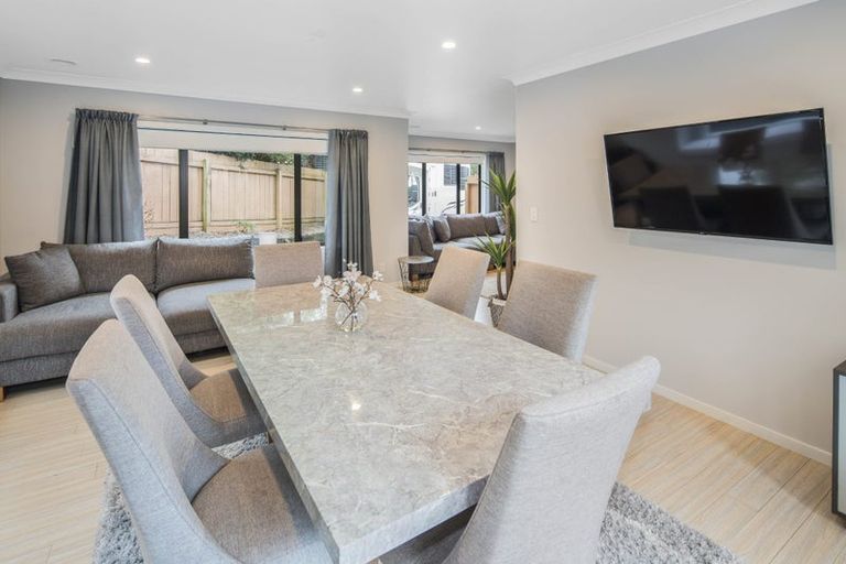 Photo of property in 7 Claverton Grove, Churton Park, Wellington, 6037