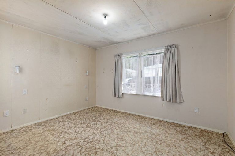 Photo of property in 34 Petrie Street, Wainuiomata, Lower Hutt, 5014