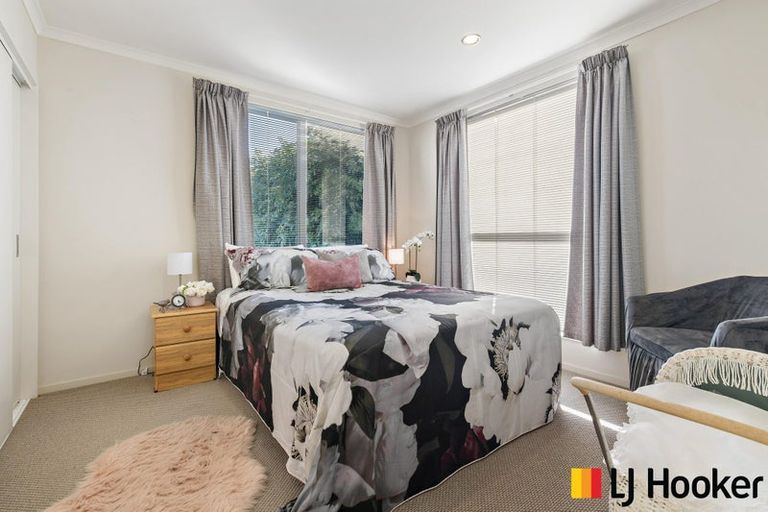 Photo of property in 30 Reins Road, Takanini, 2112