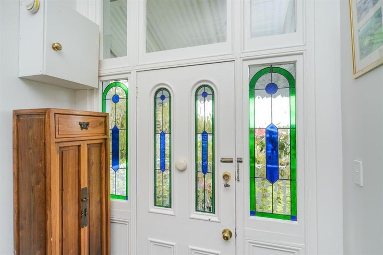 Photo of property in 30 Signal Street, Marton, 4710