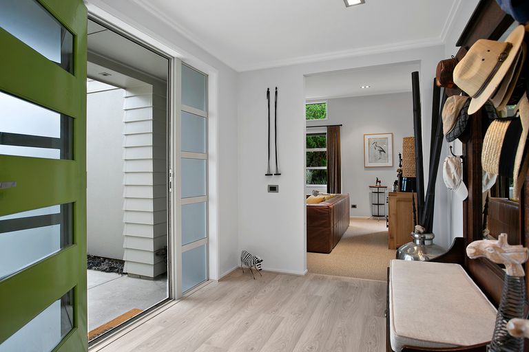 Photo of property in 29 Norfolk Drive, Cambridge, 3434