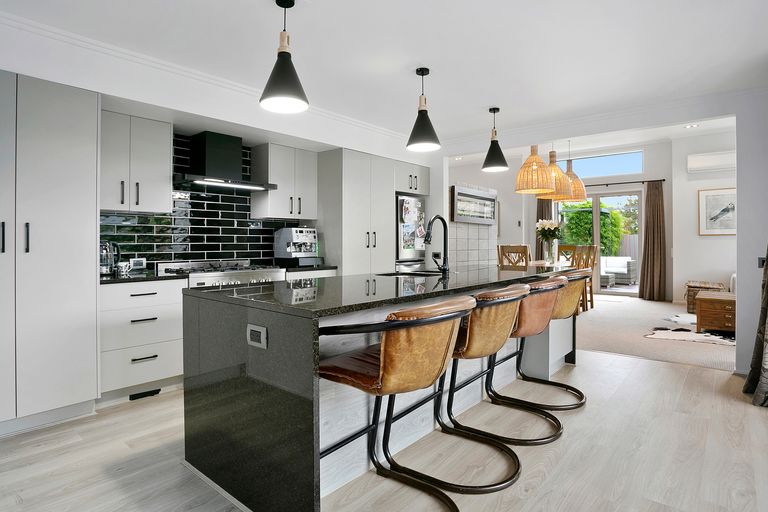 Photo of property in 29 Norfolk Drive, Cambridge, 3434