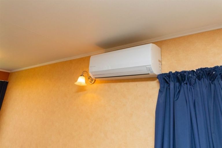 Photo of property in 102 Fairs Road, Milson, Palmerston North, 4414