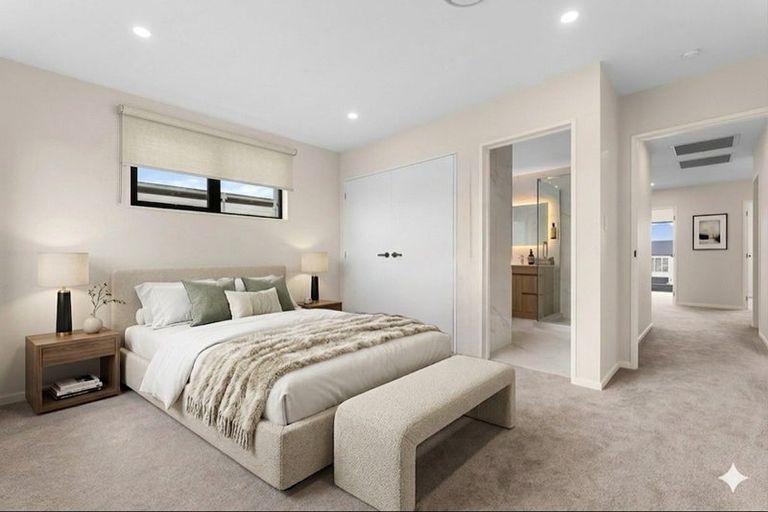 Photo of property in 12 Harbourside Parade, Hobsonville, Auckland, 0616