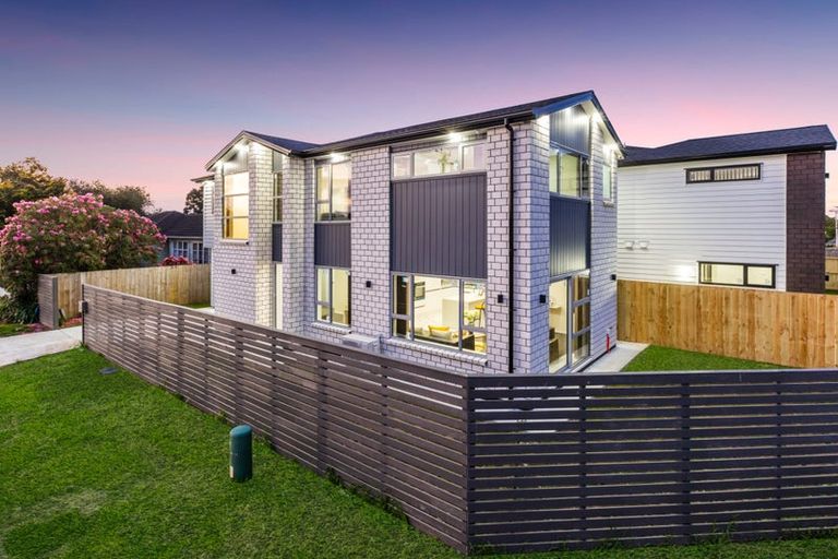 Photo of property in 2a Robyn Place, Mangere East, Auckland, 2024