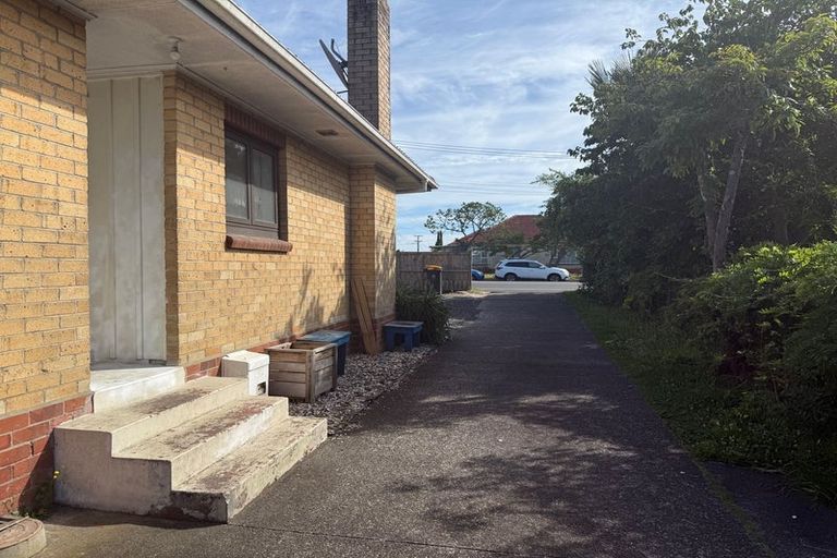Photo of property in 1/451 Great South Road, Papatoetoe, Auckland, 2025