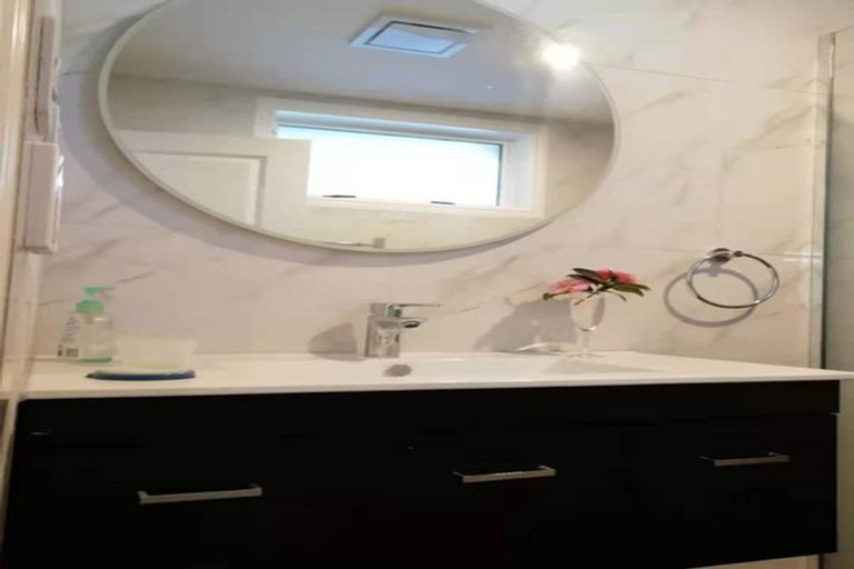 Photo of property in 159 Point View Drive, East Tamaki Heights, Auckland, 2016