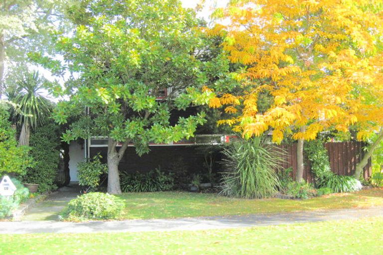 Photo of property in 21 Gothic Place, Ilam, Christchurch, 8041