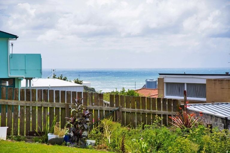 Photo of property in 8/16 Findlay Street, Moturoa, New Plymouth, 4310