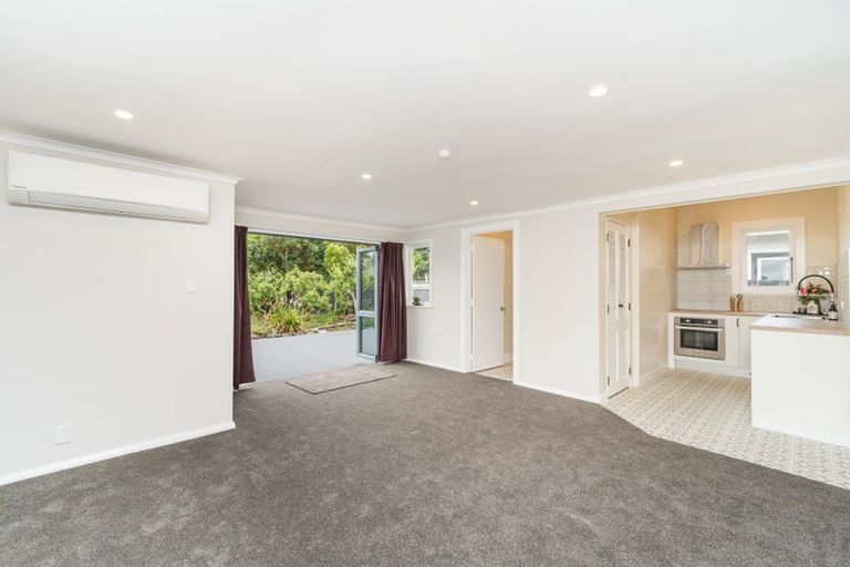 Photo of property in 85 Shamrock Street, Takaro, Palmerston North, 4412