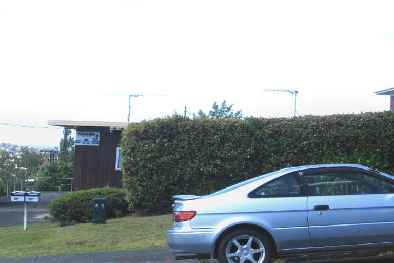 Photo of property in 1/59 High Road, Glenfield, Auckland, 0629