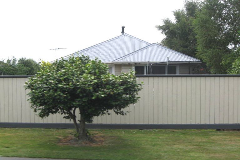 Photo of property in 24 Kenwyn Avenue, St Albans, Christchurch, 8052