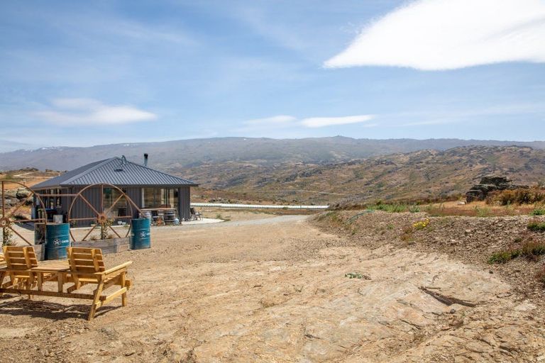 Photo of property in 375 Conroys Road, Conroys Gully, Alexandra, 9392