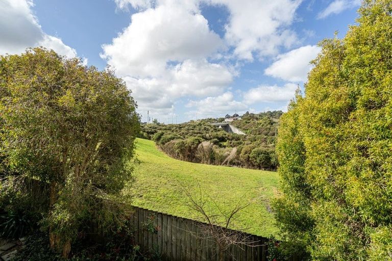 Photo of property in 14 Durbin Court, Greenhithe, Auckland, 0632