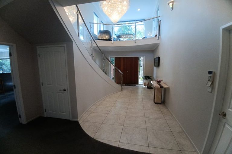 Photo of property in 9 San Clemento Way, Rototuna, Hamilton, 3210