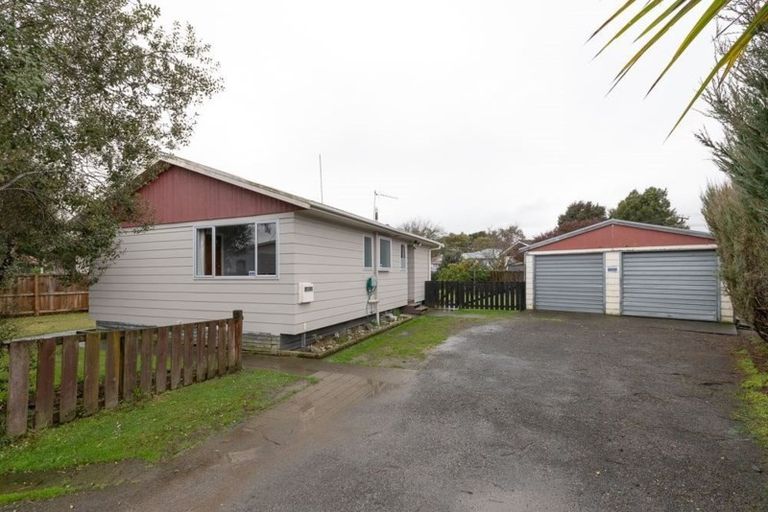 Photo of property in 18 Purcell Place, Melville, Hamilton, 3206