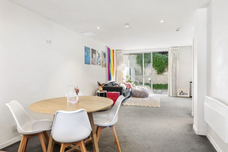 Photo of property in Altar Apartments, 56/120u Rintoul Street, Newtown, Wellington, 6021