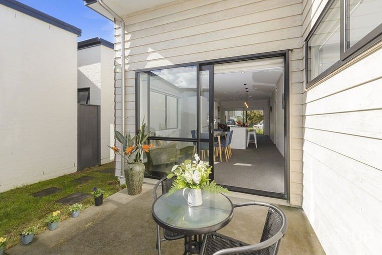 Photo of property in 8 Grey Warbler Road, Hobsonville, Auckland, 0616