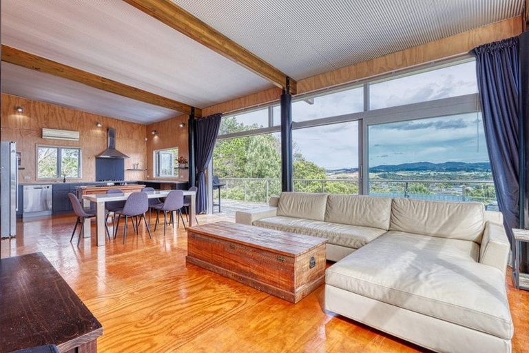Photo of property in 10 Cornwall Way, Mangawhai Heads, Mangawhai, 0505