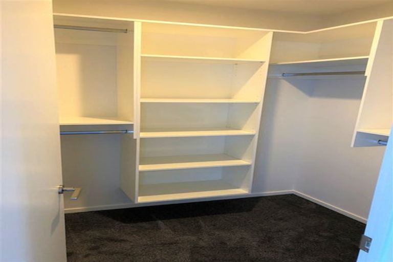 Photo of property in 49 Olliviers Road, Phillipstown, Christchurch, 8011