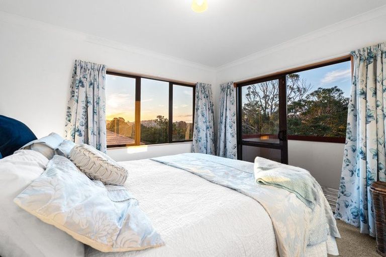 Photo of property in 19 D'urville Place, Gulf Harbour, Whangaparaoa, 0930