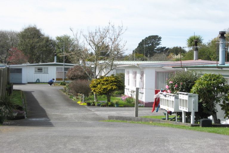 Photo of property in 33c Maire Street, Inglewood, 4330