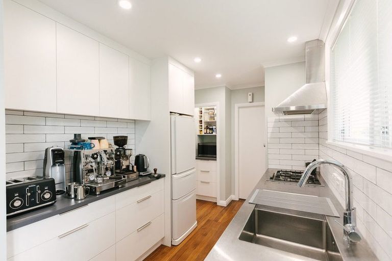 Photo of property in 190 Milson Line, Milson, Palmerston North, 4414