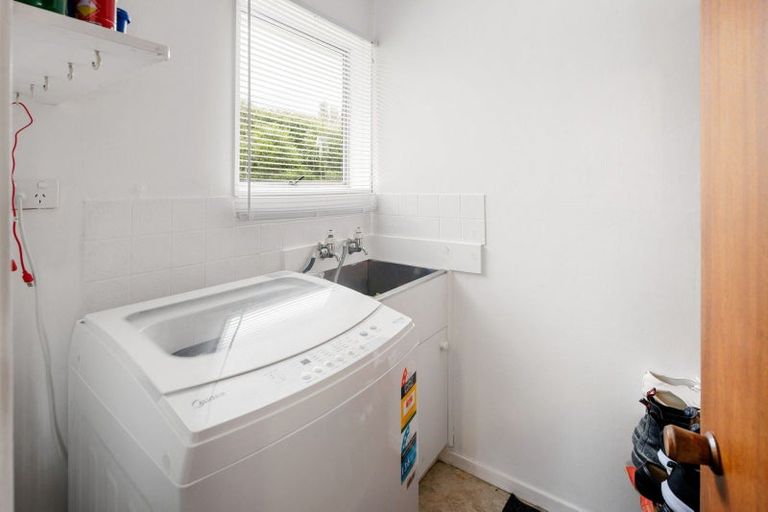 Photo of property in 50a-c Braid Road, St Andrews, Hamilton, 3200