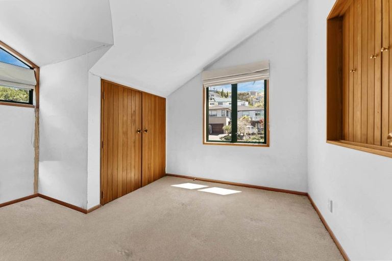 Photo of property in 44 Penguin Drive, Murrays Bay, Auckland, 0630