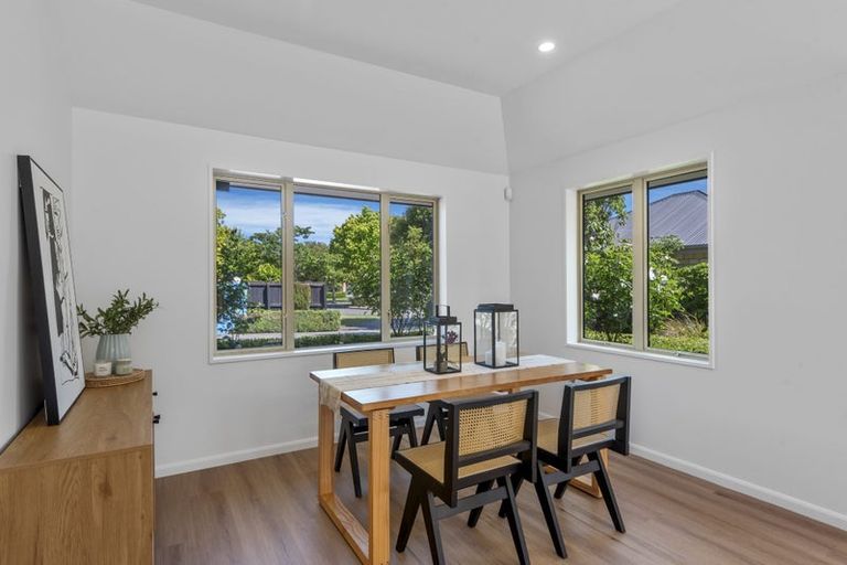 Photo of property in 6 Chanel Place, Prebbleton, 7604