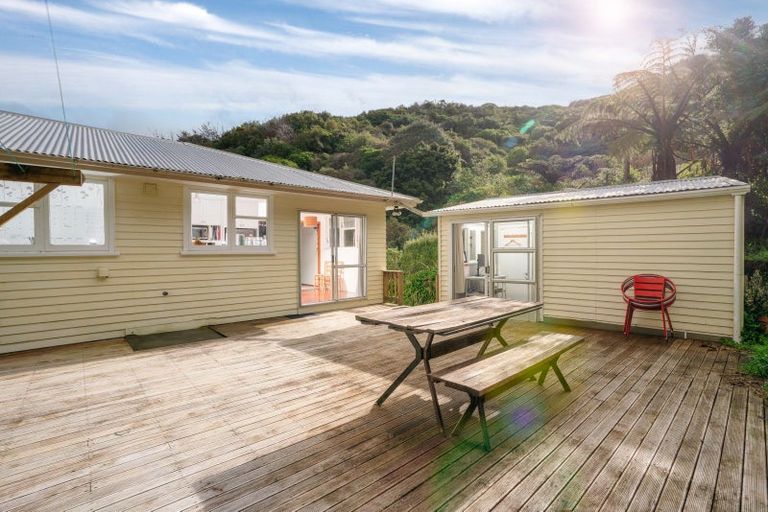 Photo of property in 12 Tobruk Street, Karori, Wellington, 6012