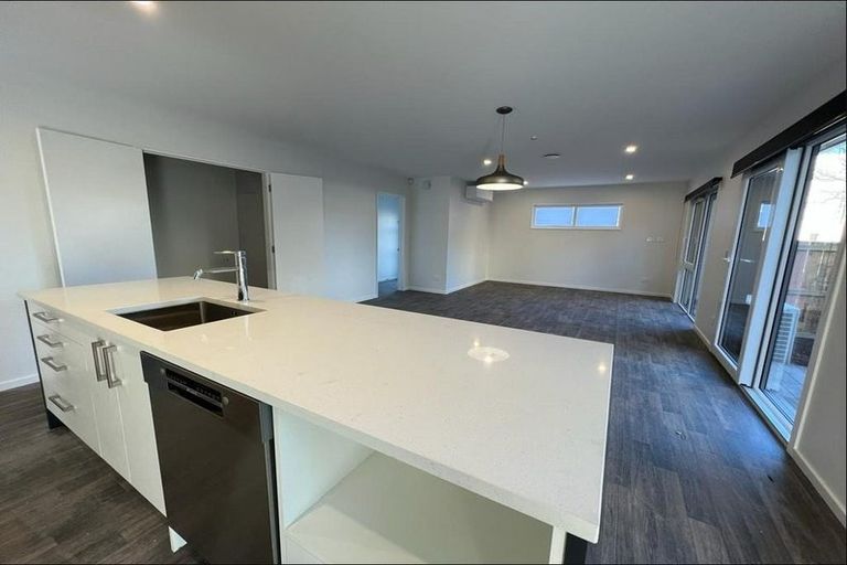 Photo of property in 46c Peverel Street, Riccarton, Christchurch, 8041