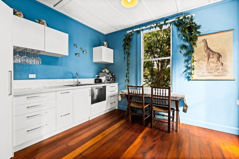 Photo of property in 46 Tanner Street, Havelock North, 4130