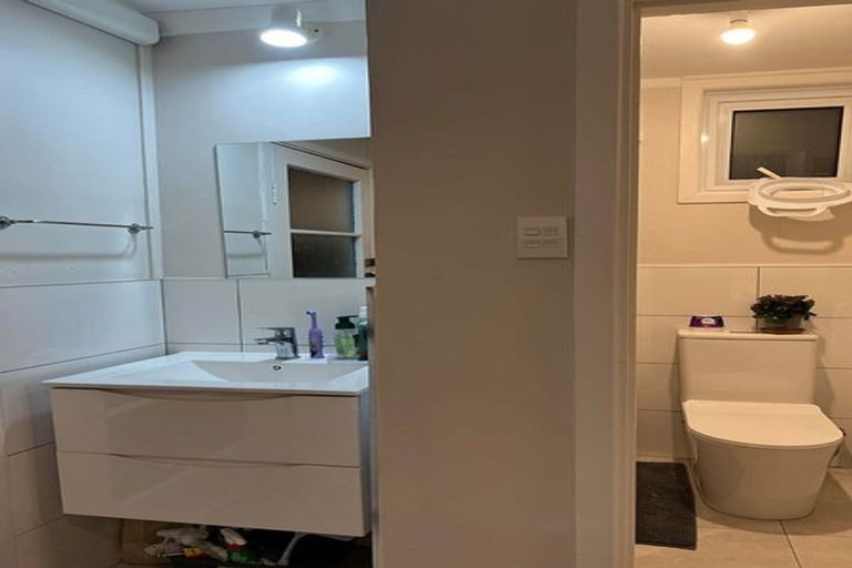 Photo of property in 108 Nile Road, Milford, Auckland, 0620