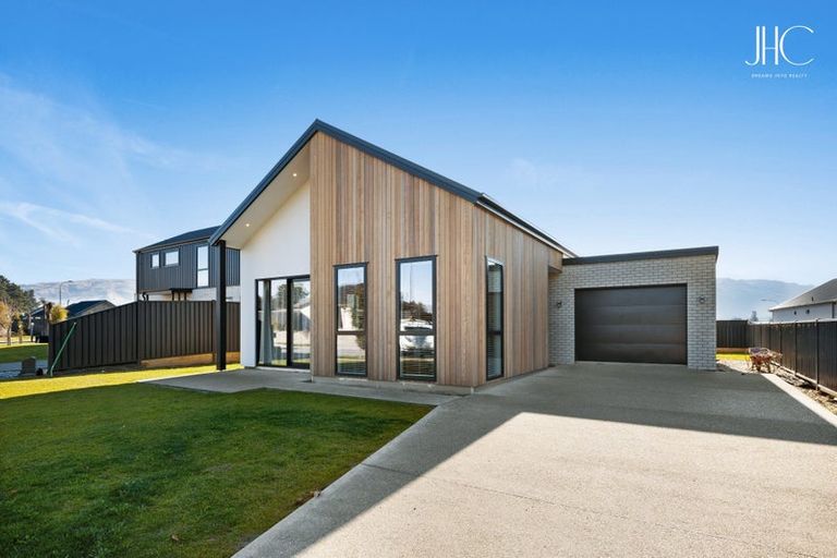 Photo of property in 34 Wallis Drive, Cromwell, 9310