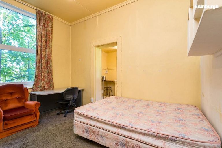 Photo of property in 8 Heriot Row, Dunedin Central, Dunedin, 9016