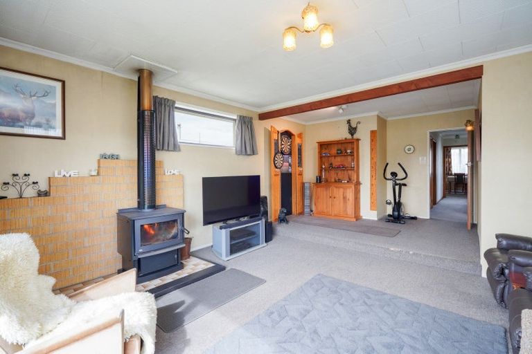 Photo of property in 1 Ballantrae Street, Wallacetown, 9816