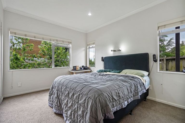 Photo of property in 3 Gurnard Road, Stillwater, Silverdale, 0993