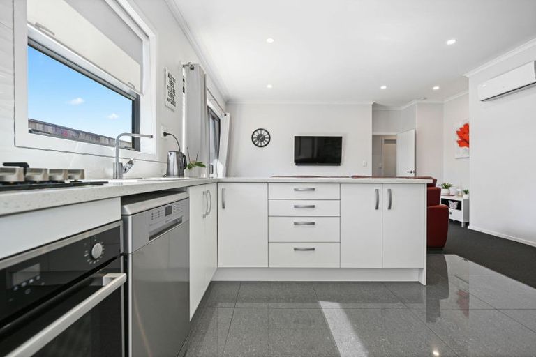 Photo of property in 2u7 Rosalind Street, Deanwell, Hamilton, 3206